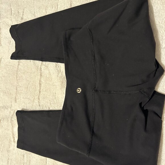 Lululemon Wunder Under 30" Inseam SIze 6 (1) - Picture 2 of 2